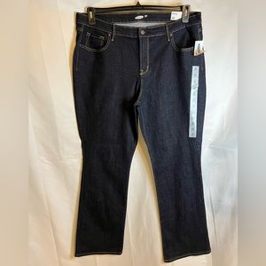 Old Navy Curvy Bootcut Size 18. NWT.